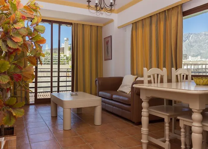 فندق Apartamento Mediterraneo Side