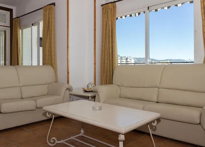 Apartamento Mediterraneo Side فندق